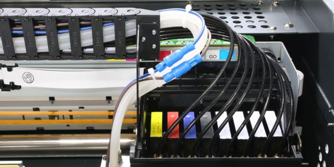 6 ο εκτυπωτής εικόνων τηλεφωνικής περίπτωσης χρωμάτων 2880DPI αποτυπώνει το κεφάλι τυπωμένων υλών σε ανάγλυφο DX5 0